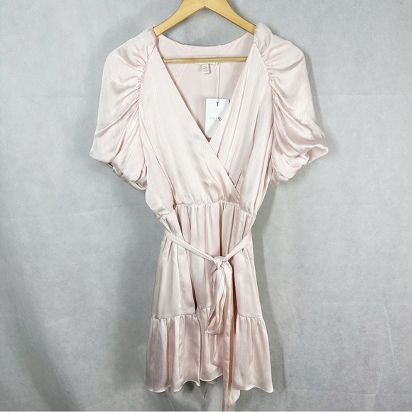 Ted Baker Loueese Puff Sleeve Faux Wrap Mini Dress Size 2 US 4-6 Light Pink - Picture 2 of 13